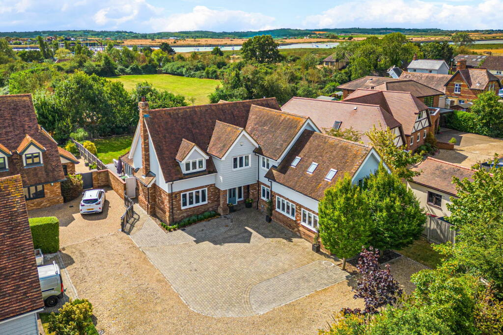 Additional image 55 of The Gables, North Fambridge