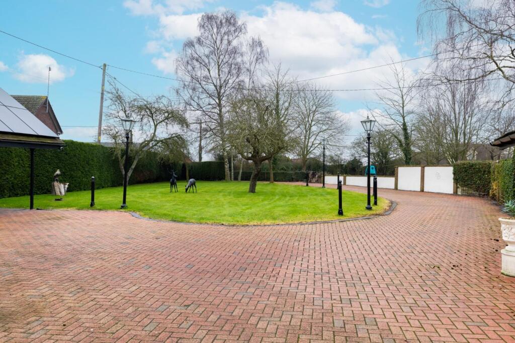 Additional image 28 of Gransmore Green, Felsted, Dunmow