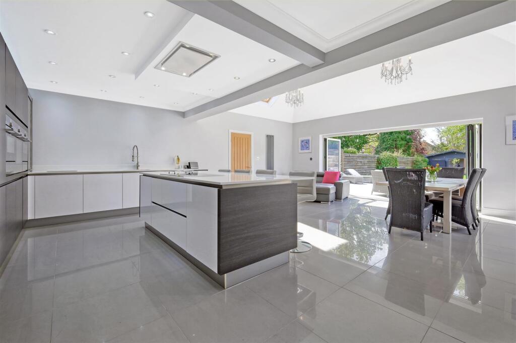 Additional image 5 of Newmans Drive, Hutton Burses