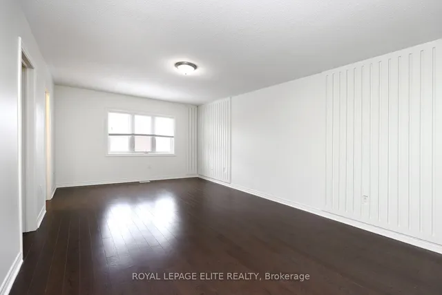 Additional image 18 of 5 MILITARY Cres