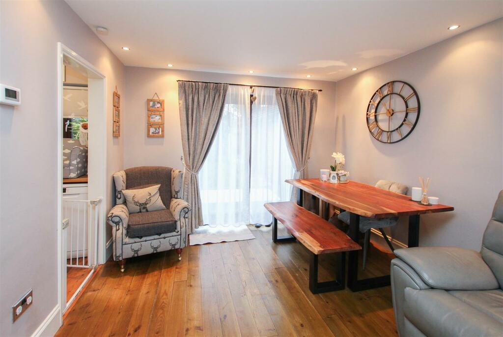 Additional image 6 of The Finchingfields, Kelvedon Hatch, Brentwood