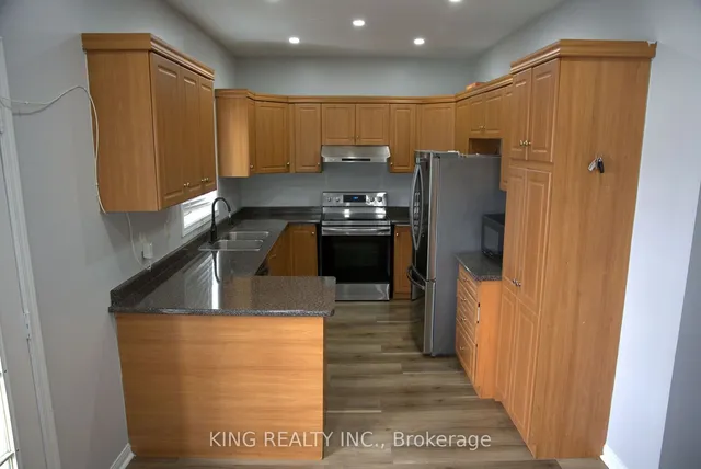 Additional image 10 of 40 Starfish Crt