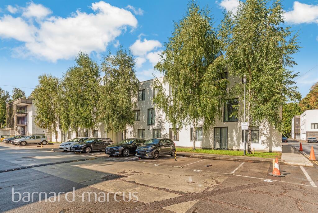 Additional image 8 of Godstone Road, WHYTELEAFE