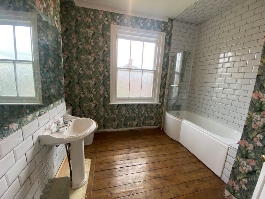Additional image 5 of Wakes Colne Lodge, Lower Green, Wakes Colne, Colchester, Essex, CO6 2AZ