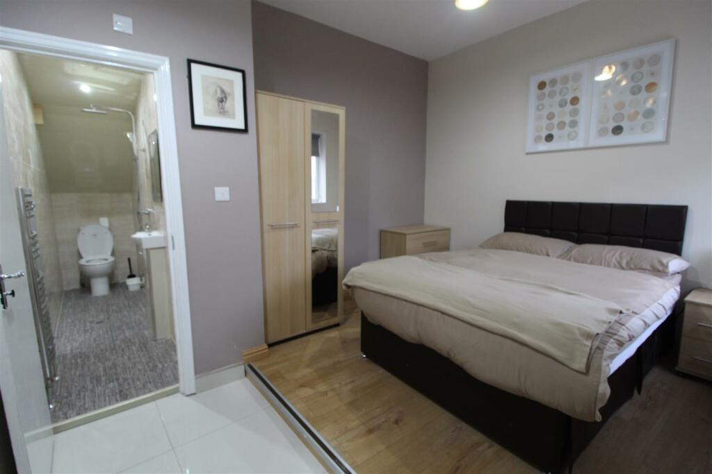 Additional image 4 of Meadvale Road, Croydon