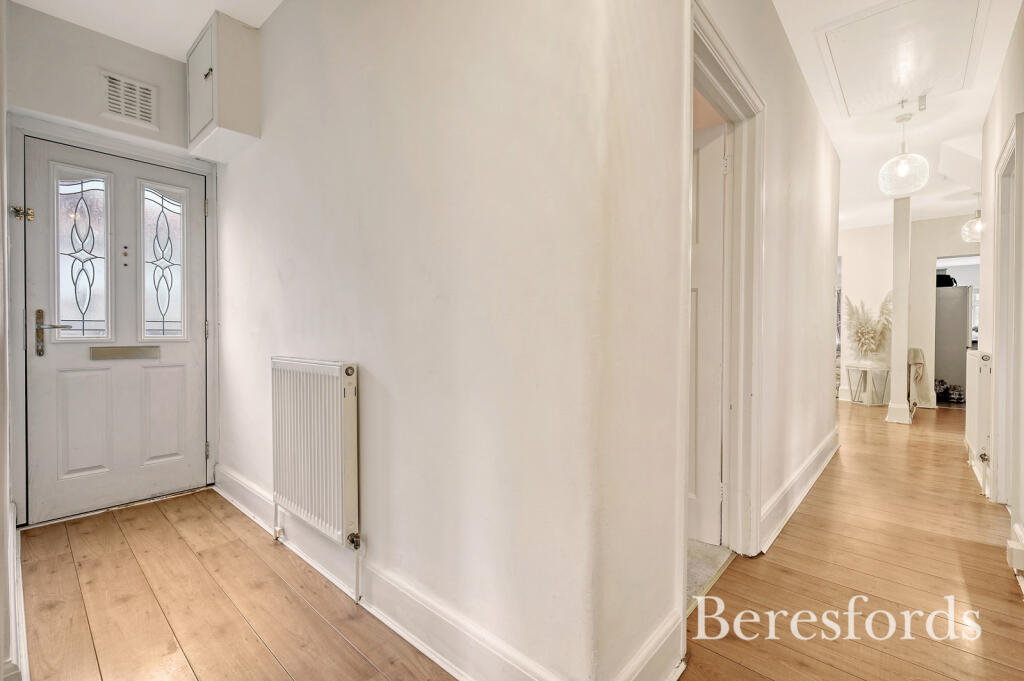 Additional image 12 of Chelmsford Road, Shenfield, CM15