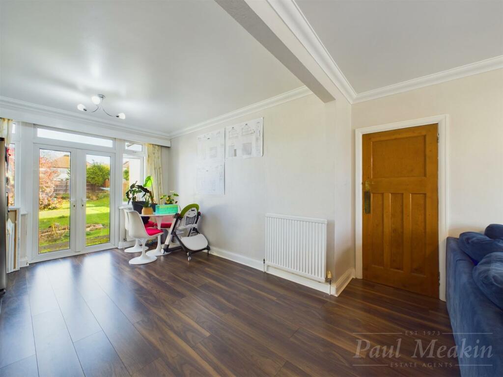 Additional image 18 of Portnalls Rise, Coulsdon