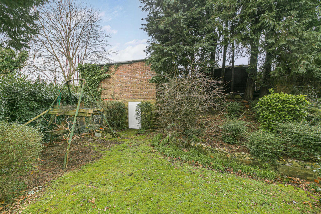 Additional image 11 of Lloyd Park Avenue, Croydon, CR0