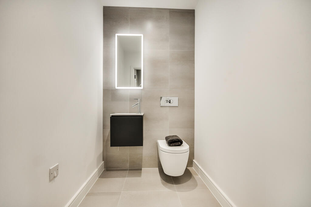 Additional image 9 of 15 Boyles Court, Dark Lane,, CM14