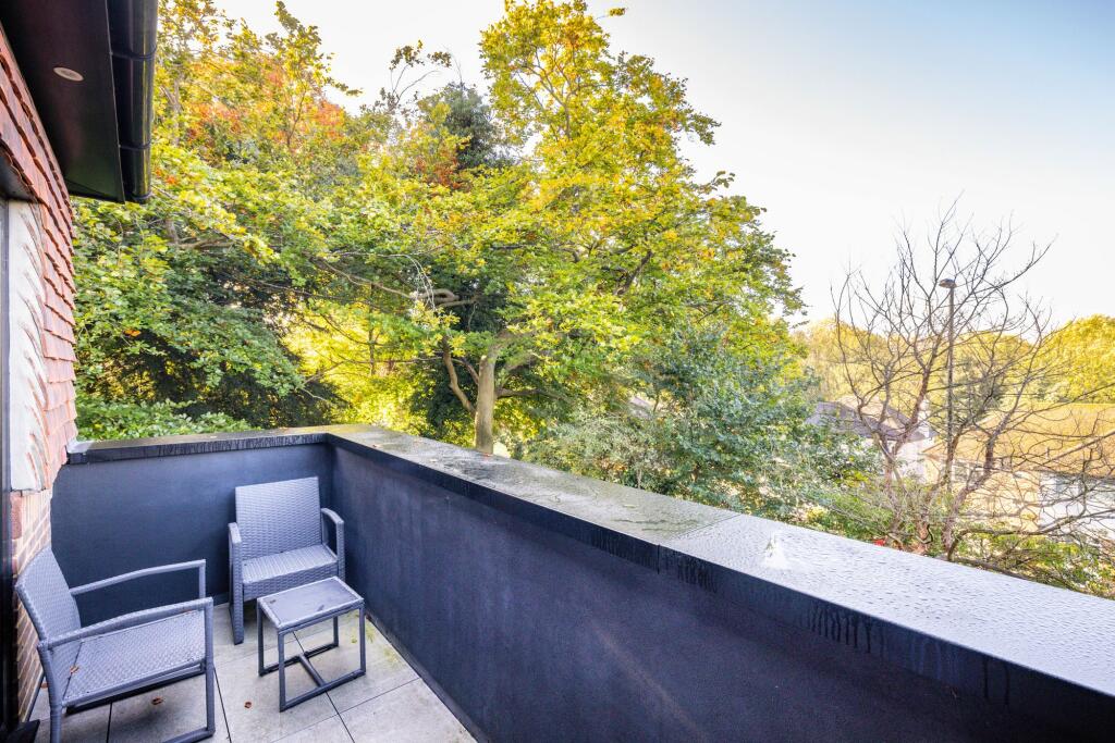 Additional image 5 of Golf Side Mews, Coulsdon, CR5