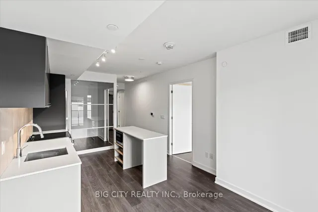 Additional image 15 of 8 Tippett Rd Unit 417