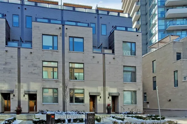 165 Pears Ave Unit Th13