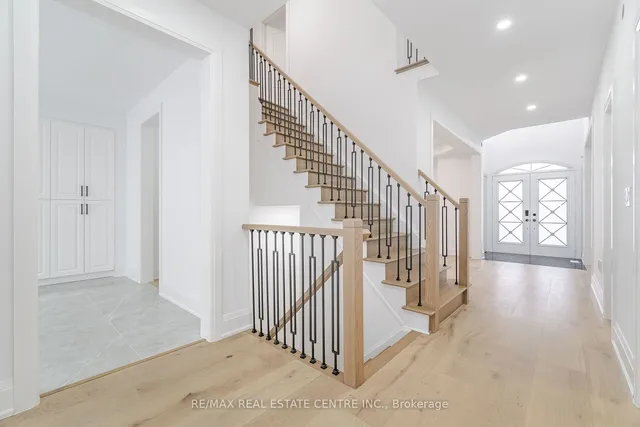 Additional image 21 of 17 Wonder Way