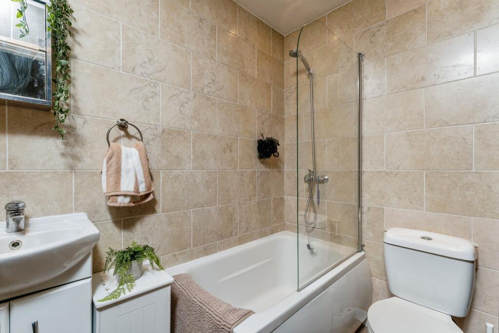 Additional image 14 of Ann Close, Ellesmere Port, Cheshire, CH66