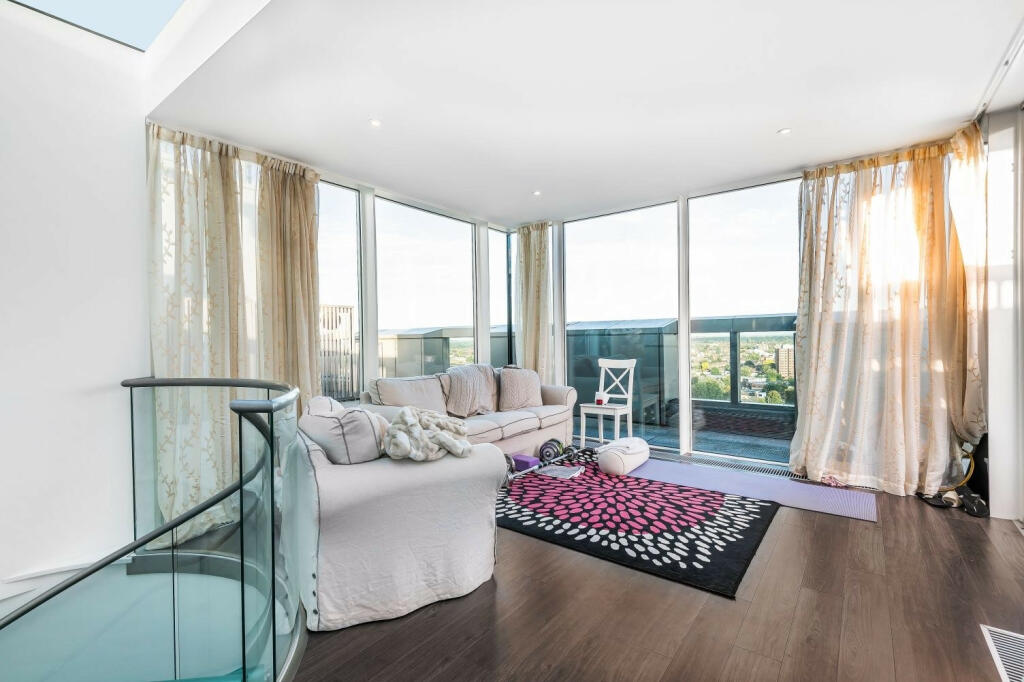 Additional image 7 of 1 Saffron Central Square, CR0