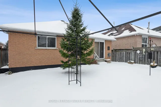 Additional image 30 of 165 Cresthaven Rd