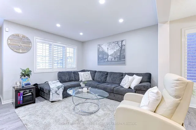 Additional image 11 of 117 Decker Hollow Circ