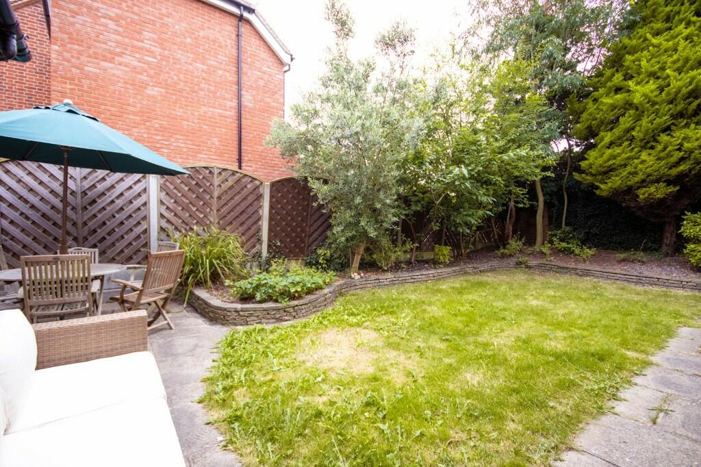 Additional image 19 of Priests Lane, Shenfield, Essex, CM15