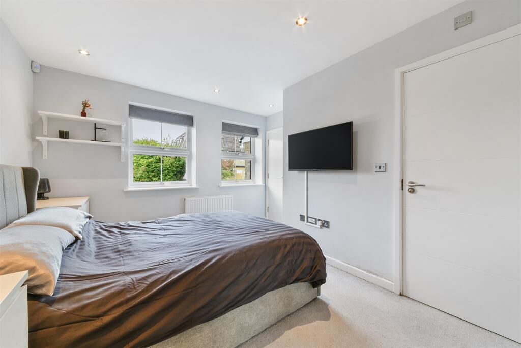 Additional image 5 of Campden Road, South Croydon