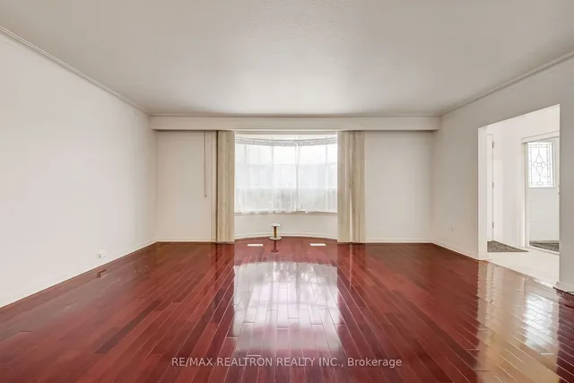 Additional image 4 of 365 Hollywood Ave