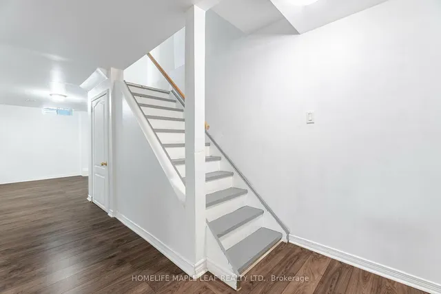 Additional image 30 of 30 Silo Crt