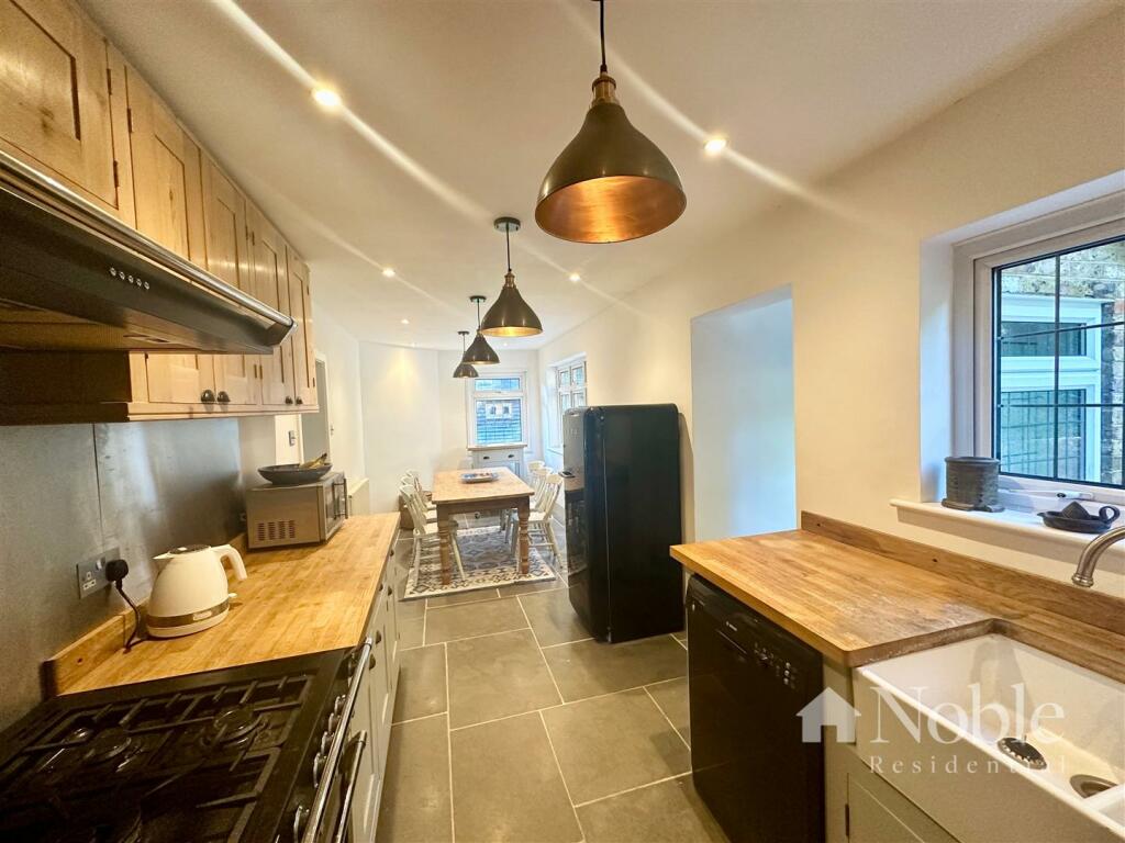 Additional image 4 of Thorndon Gate, Ingrave, Brentwood