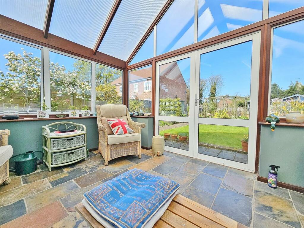 Additional image 15 of High Street, Thorpe-Le-Soken