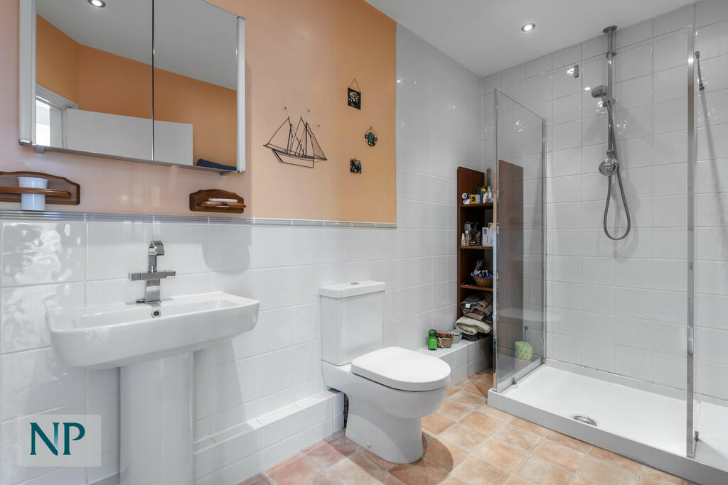 Additional image 21 of Fitzwalter Road, Colchester