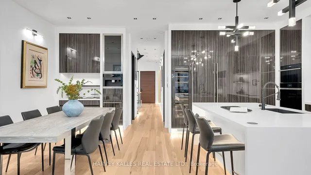 Additional image 8 of 4 Douglas Cres