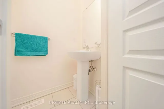 Additional image 18 of 22 Allegro Dr