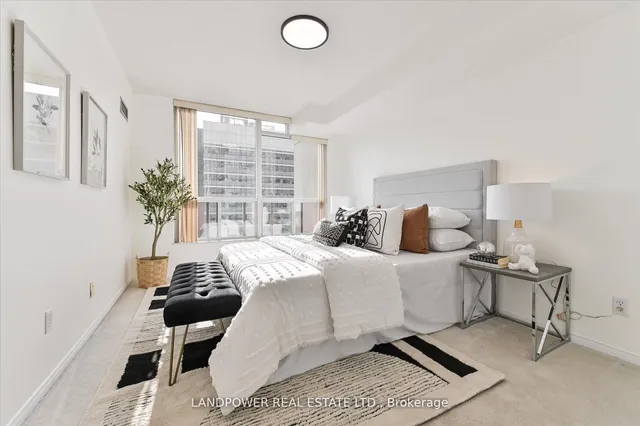 Additional image 14 of 750 Bay St Unit 2108