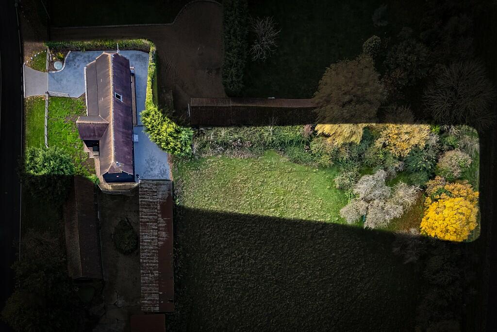 Additional image 4 of Horseman Side, Brentwood