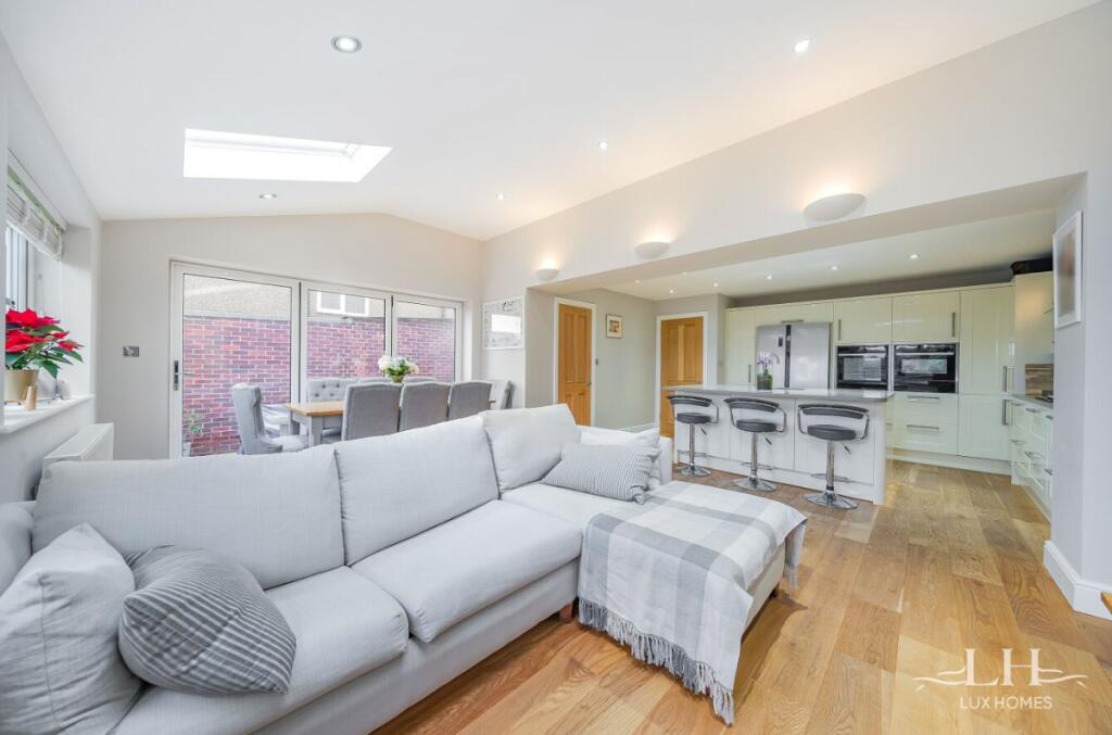 Additional image 4 of Shevon Way, Brentwood