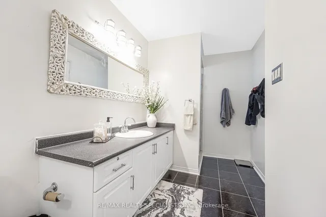 Additional image 22 of 7 Creekwood Dr