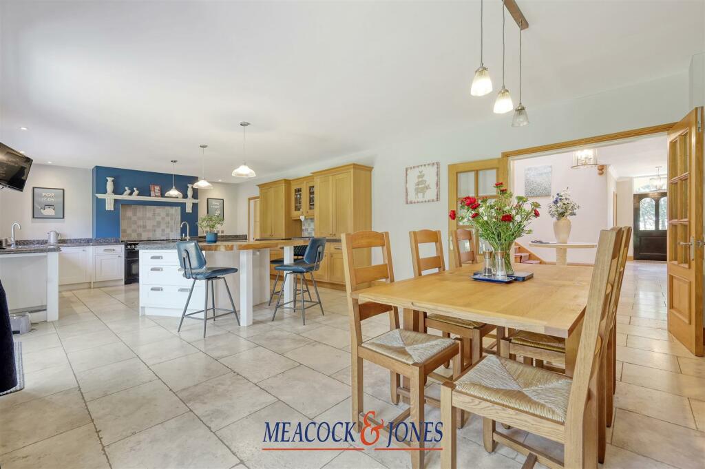 Additional image 5 of Blackmore Road, Hook End, Brentwood