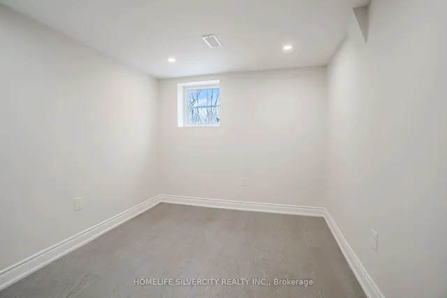 Additional image 36 of 168 Folkstone Cres