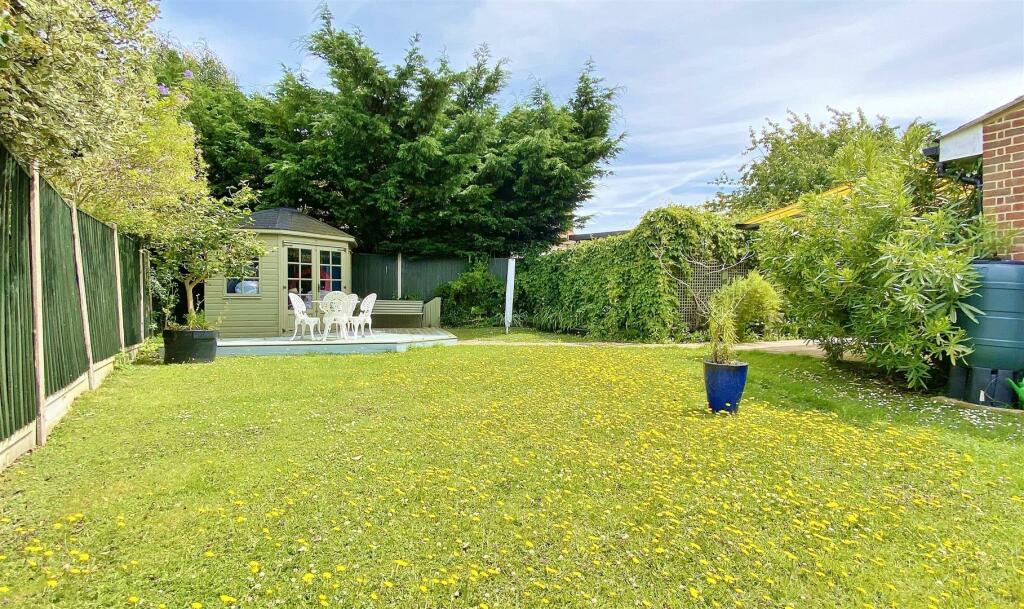 Additional image 29 of Third Avenue, Frinton-On-Sea