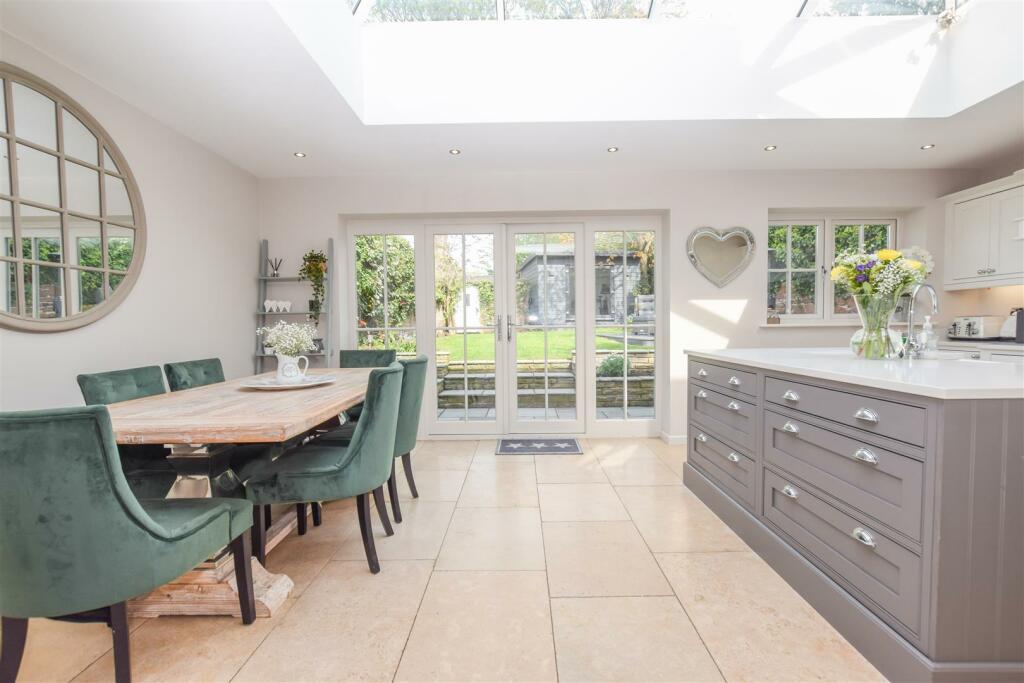 Additional image 13 of The Parade, Parkgate