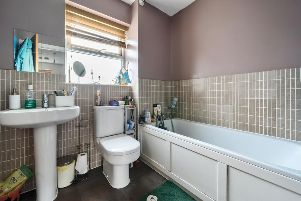 Additional image 9 of Brook Street, Colchester, CO1 2