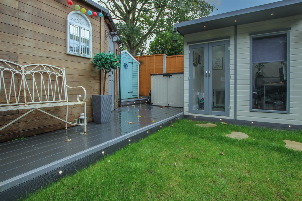 Additional image 13 of Clarence Road, Pilgrims Hatch, Brentwood