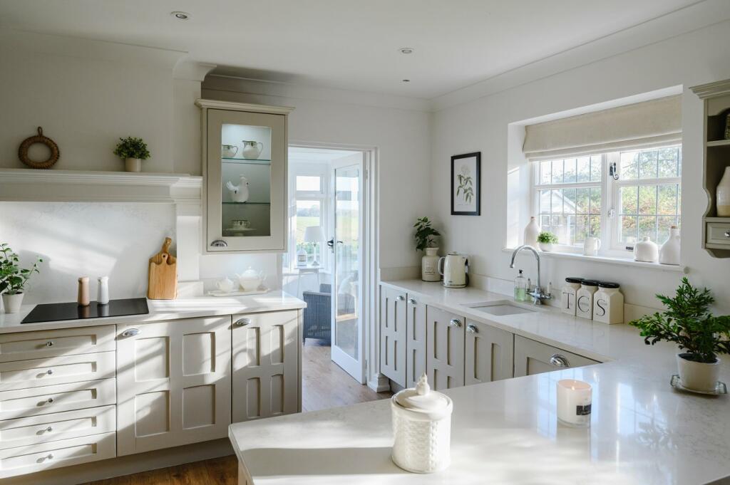 Additional image 9 of Whitby Avenue, Ingrave, Brentwood, CM13