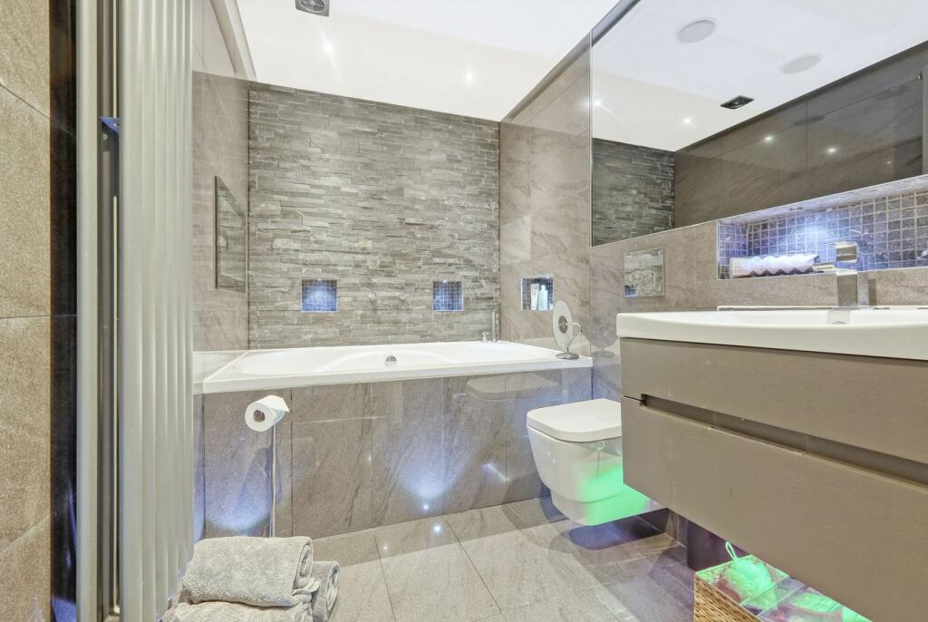 Additional image 11 of Kipling Close, Warley, Brentwood, CM14