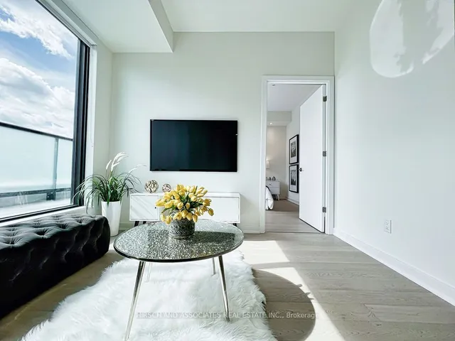 Additional image 24 of 840 St Clair Ave Unit 711