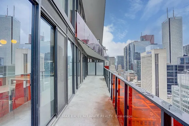 Additional image 34 of 215 Queen St Unit 2401