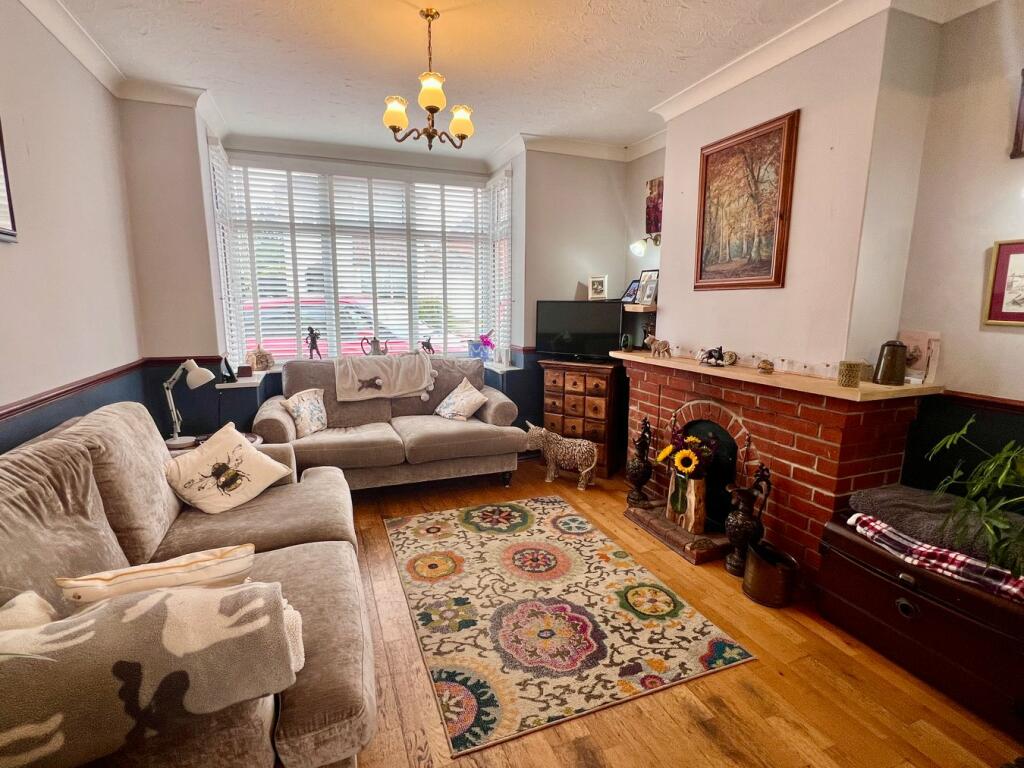 Additional image 5 of Woodberry Way, WALTON ON THE NAZE, CO14