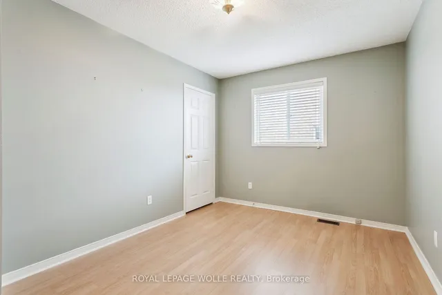 Additional image 20 of 165 Cresthaven Rd