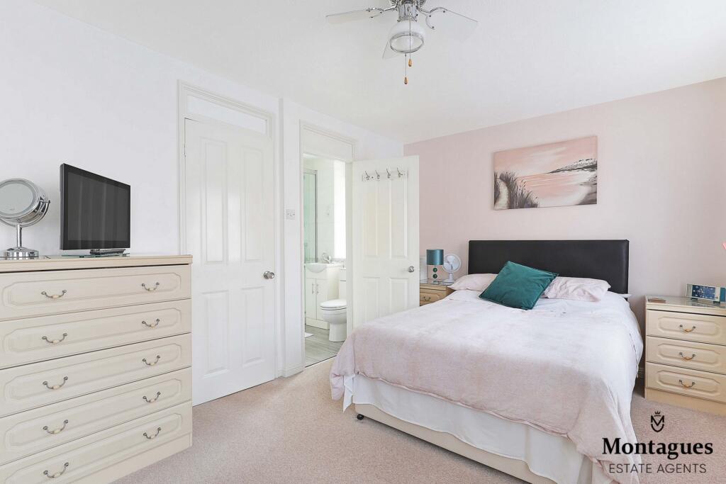 Additional image 13 of Slade End, Theydon Bois, CM16