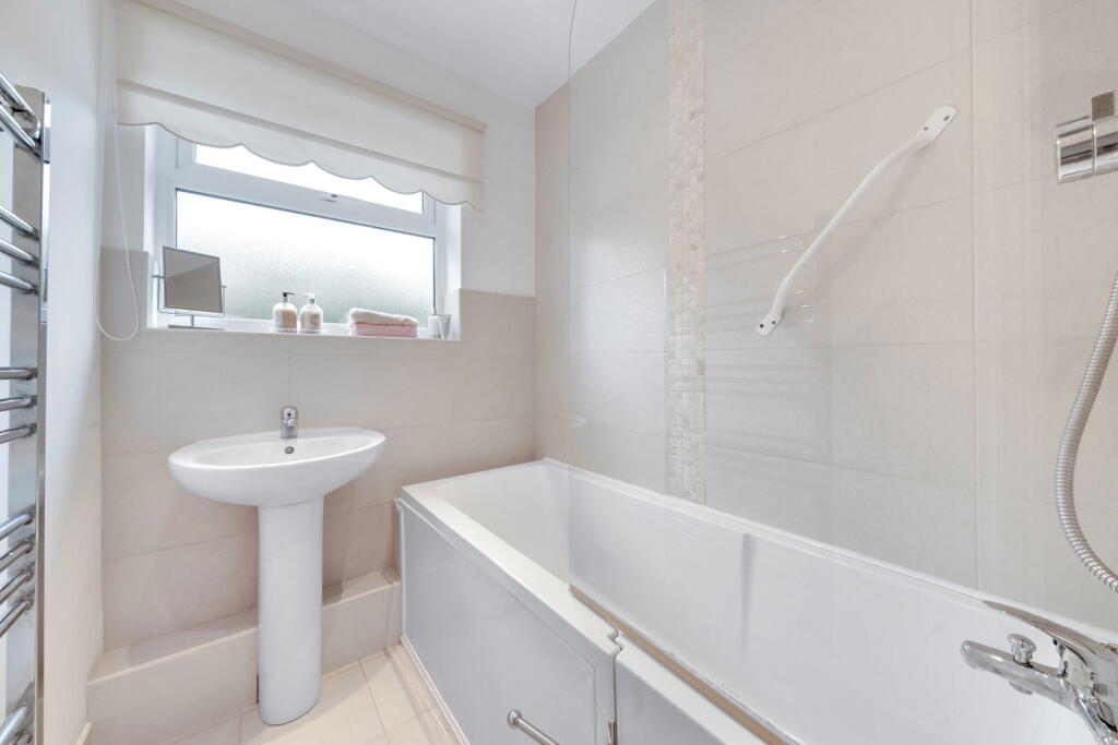 Additional image 2 of The Glen, Croydon, CR0 5EN