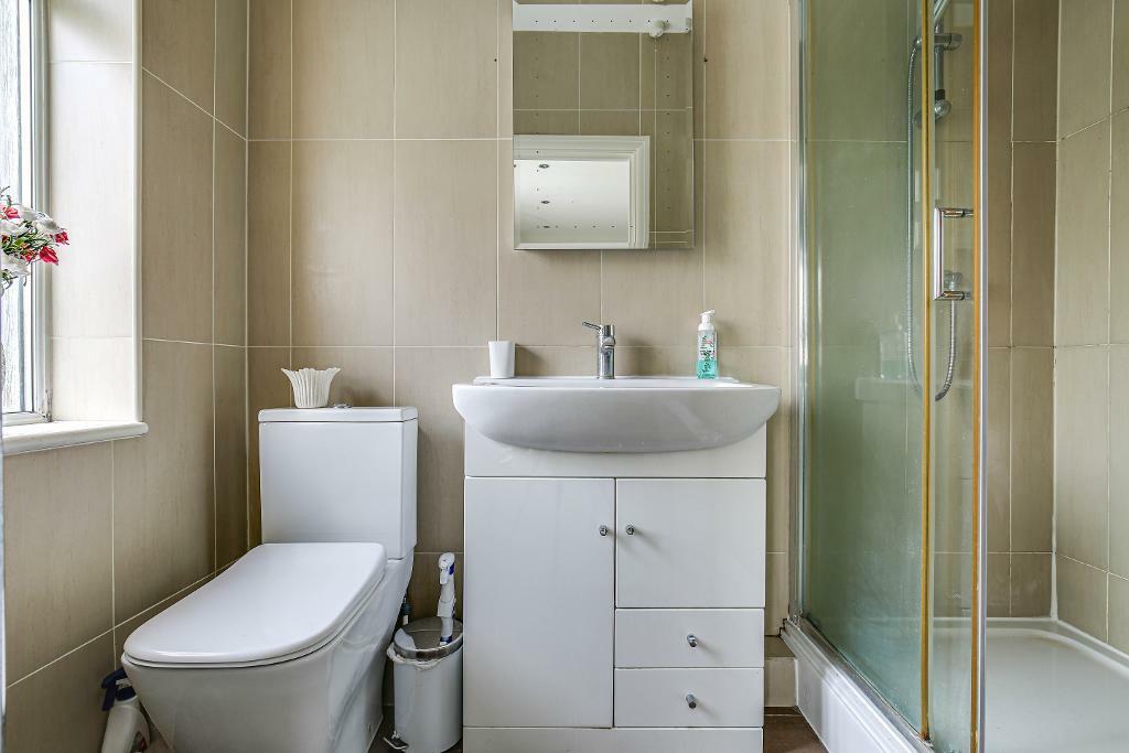 Additional image 19 of Arkwright Road, Sanderstead, CR2 0LL