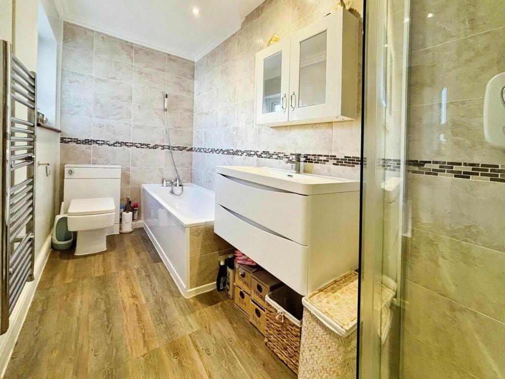 Additional image 11 of Park Drive, Braintree, CM7 1AP